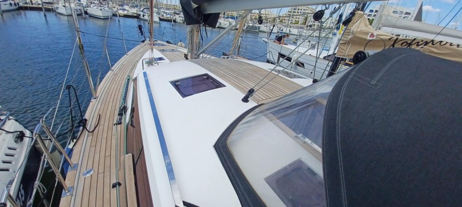 slider 4 Wauquiez Pilot Saloon 42